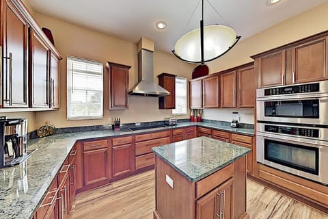 Seaside Retreat House in Apollo Beach