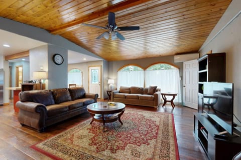 Hungry Horse Hideout House in Hungry Horse