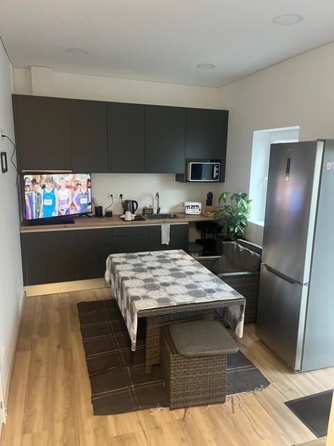 Communal lounge/ TV room, Communal kitchen