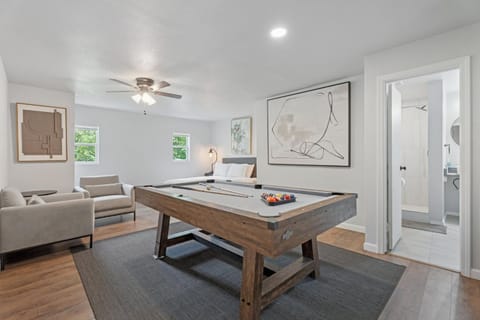 7BR Home Kitchen Laundry Sleeps 14 #EC House in Midwest City