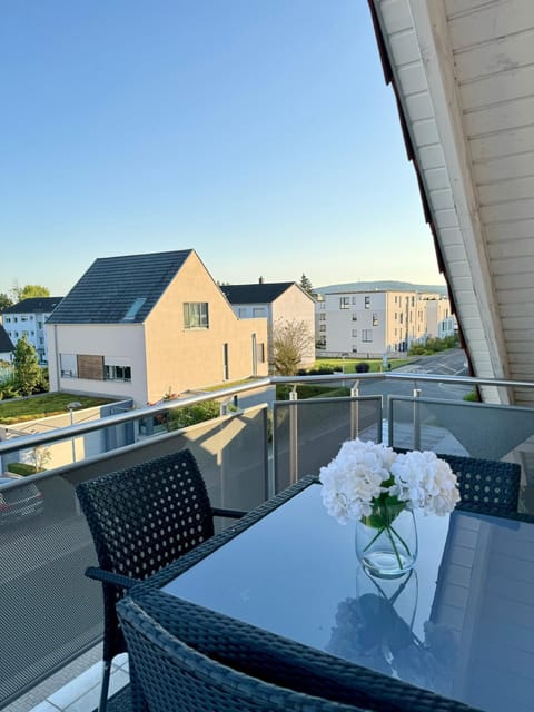 View (from property/room), Balcony/Terrace