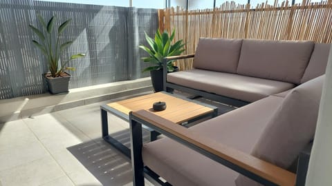 Patio, Day, View (from property/room), Balcony/Terrace, Living room, Seating area