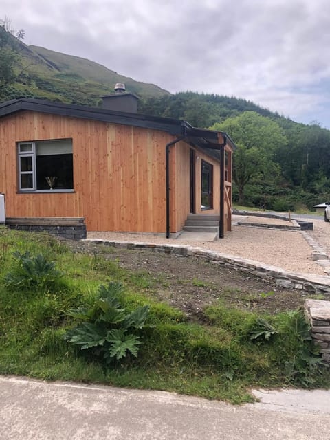 Cedarwood Lodge Leenane Apartment in County Mayo