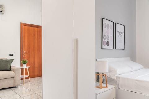 Italstay - Aspetti Shining 9 - 2 min tram Stop Apartment in Padua