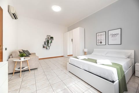 Italstay - Aspetti Shining 9 - 2 min tram Stop Apartment in Padua
