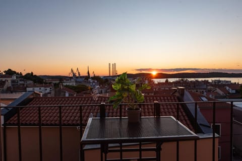 View (from property/room), Balcony/Terrace, Sunset