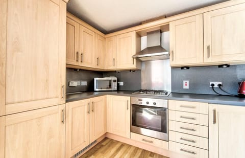 Bright & Modern Flat Apartment in Edinburgh