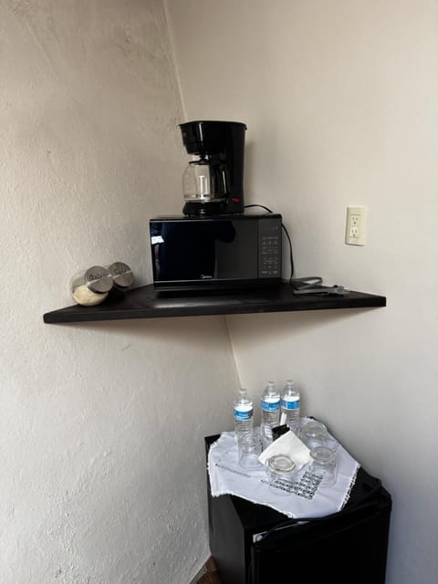 Coffee/tea facilities, minibar