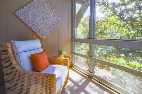 Palm Bungalow House in Kiawah Island