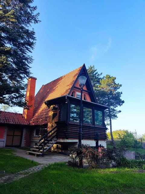 Property building, Spring