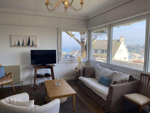 Maison à 550m de la plage avec jardin, balcon et Wi-Fi à Perros-Guirec - FR-1-368-433 House in Perros-Guirec