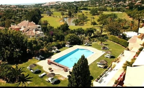 Stunning suite at Hotel Del Golf, 5 stars and frontline Golf, Porto Banus, Marbella Bed and Breakfast in Marbella