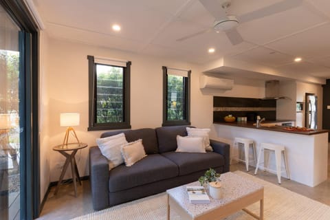 Kitchen or kitchenette, Living room, Seating area