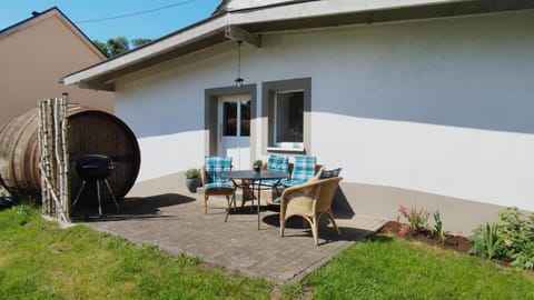 Property building, Seating area