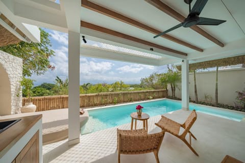 Property building, Swimming pool