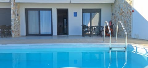 Patio, Pool view, Swimming pool