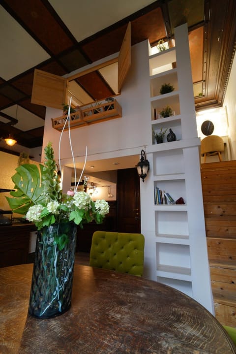 Magical double bedroom duplex Apartment in Saint-Gilles