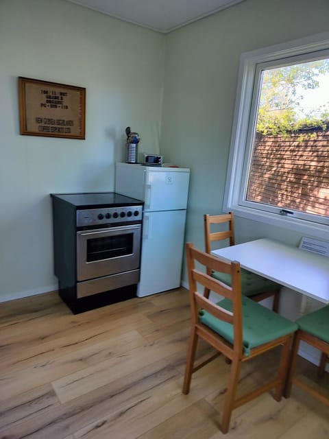 Værelse i hytte ved stege nor Campground/
RV Resort in Stege