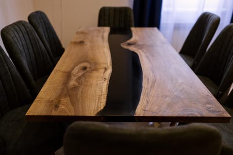 Decorative detail, Seating area