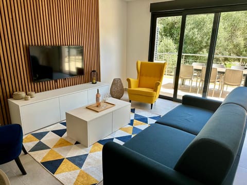 Appartement au calme à 1km du port de Bonifacio Apartment in Bonifacio