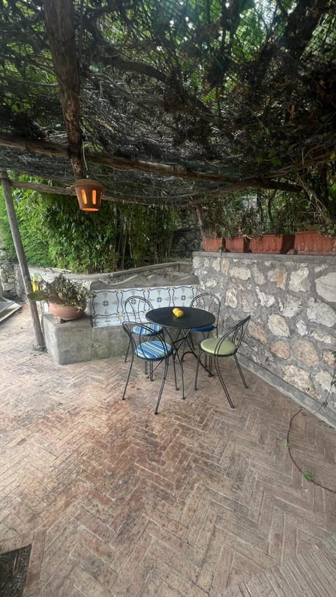 La Roccetta Apartment in Capri