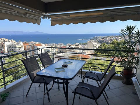 View (from property/room), Balcony/Terrace, Balcony/Terrace, Dining area, Sea view
