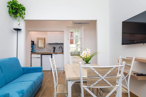 Property building, Living room