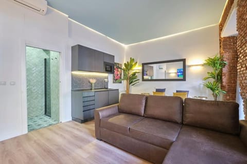 ºRS CityCentre DownTown WiFi AC SmartTVº Apartment in Centro