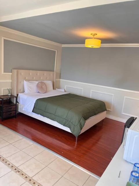 Studio Living,Quiet Neighborhood, Near Airport Apartment in Rowland Heights