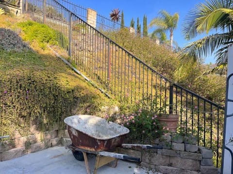 Studio Living,Quiet Neighborhood, Near Airport Apartment in Rowland Heights