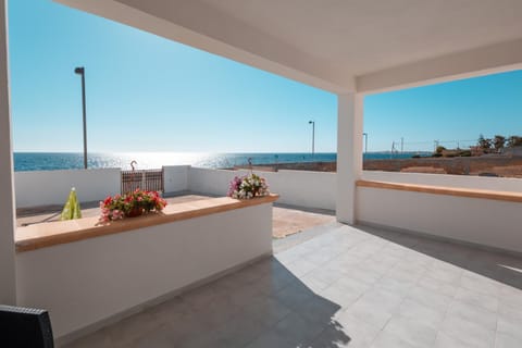 Natural landscape, View (from property/room), Balcony/Terrace, Sea view