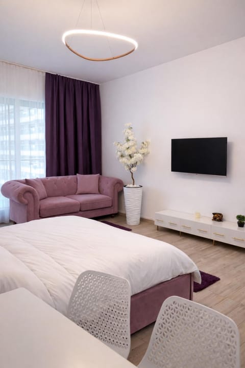 TV and multimedia, Seating area