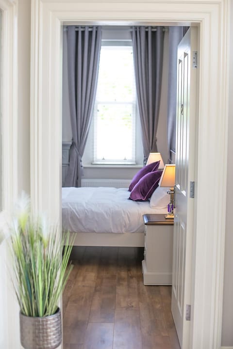 Millmasters House B&B at the Riverbank Restaurant Bed and Breakfast in County Sligo