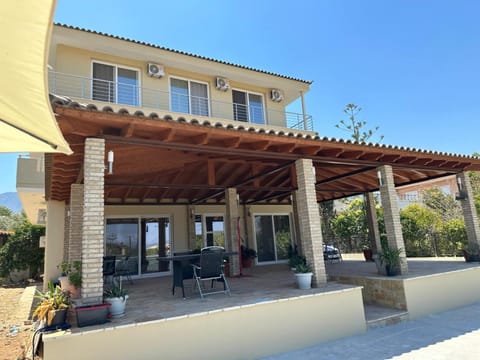 Sunset Villa Apartments Alepokhori Bed and Breakfast in Euboea