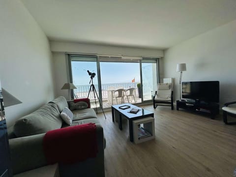 Moderne 3P avec terrasse, face mer, La Baule - FR-1-245-209 Apartment in La Baule-Escoublac