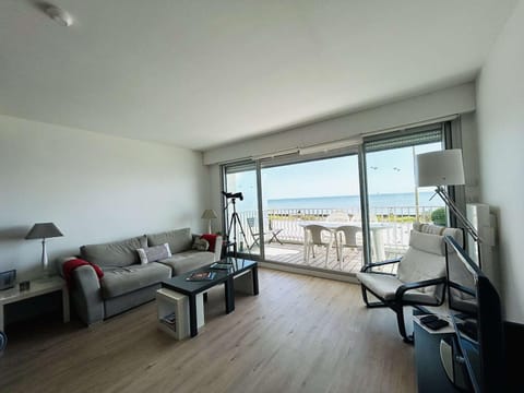 Moderne 3P avec terrasse, face mer, La Baule - FR-1-245-209 Apartment in La Baule-Escoublac