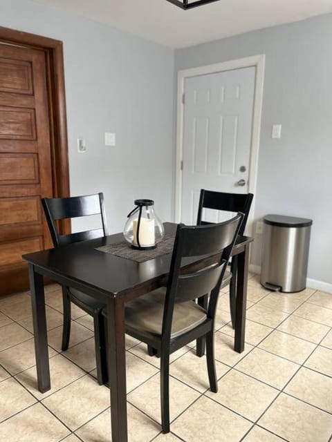 The Urban Oasis Apartment in Berwyn