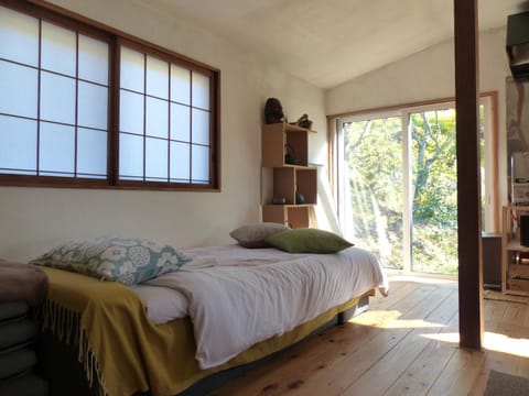 Bed, Living room, Guests, Mountain view, Mountain view, group of guests, Family
