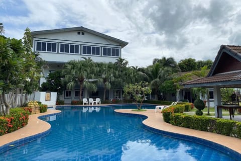 Property building, Swimming pool