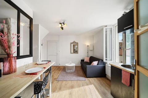 LA VIE EN ROSE, Calme, 5min du centre,parking facile Apartment in Beaune