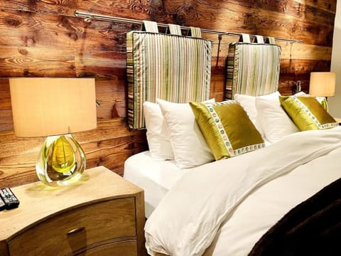 Luxury Flims Apt walking distance to Caumasee Apartment in Canton of Grisons