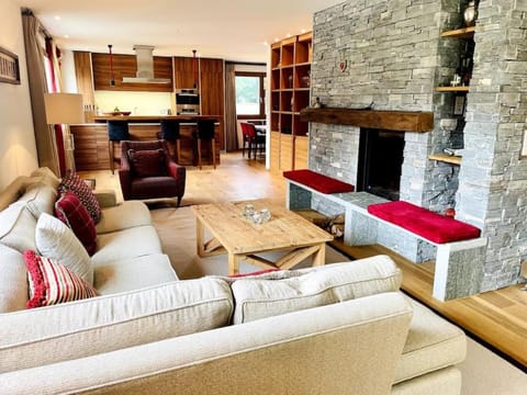 Luxury Flims Apt walking distance to Caumasee Apartment in Canton of Grisons