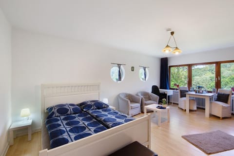 Living room, Bedroom