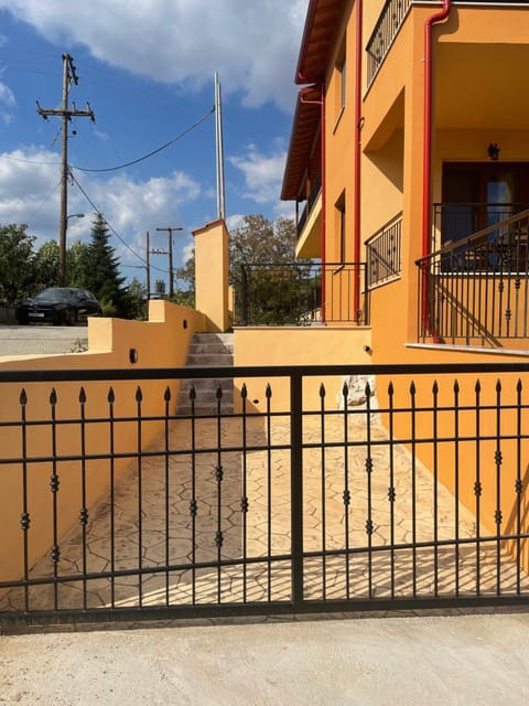 Old Castle 2 Apartment in Halkidiki