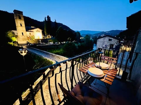 Nonnas little house on the river House in Emilia-Romagna