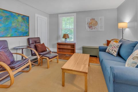 Rustic Farmhouse home House in Southwest Harbor