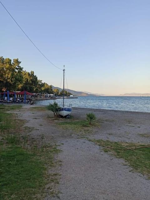 Nea Peramos Apartment-2 Apartment in Euboea