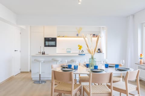 Food, dishwasher, oven, stove, kitchen