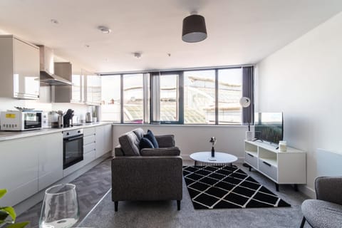 Bright 1 Bed Apartment in Central Wrexham Apartment in Wrexham