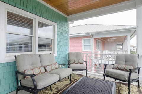 Sullivan by Bryant Real Estate House in Wrightsville Beach